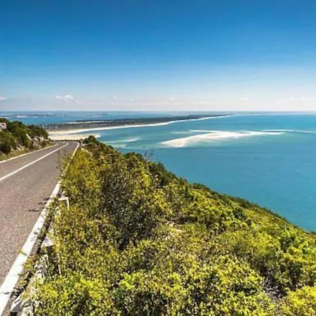 Concha Miradouro セトゥーバル